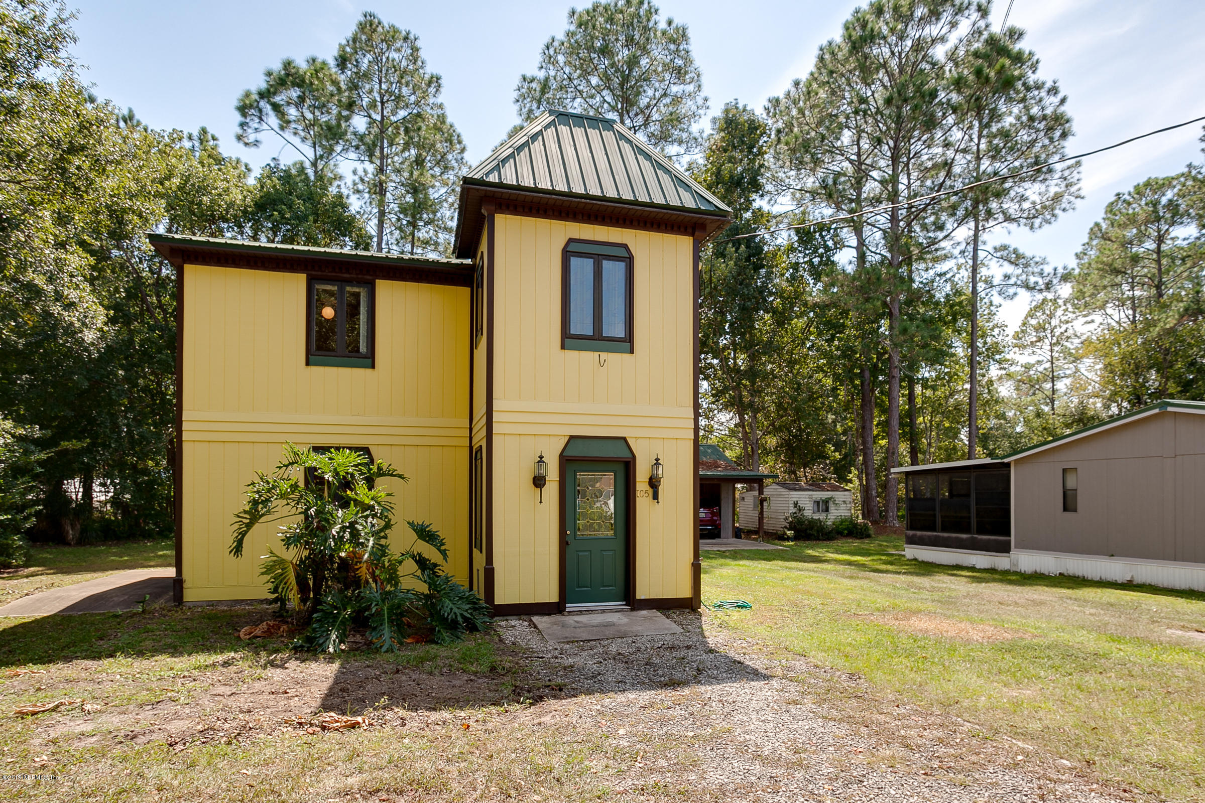 105 Sportsman Road Satsuma, FL 32189 - Photo 5 of 52 24-Front of Building 2
