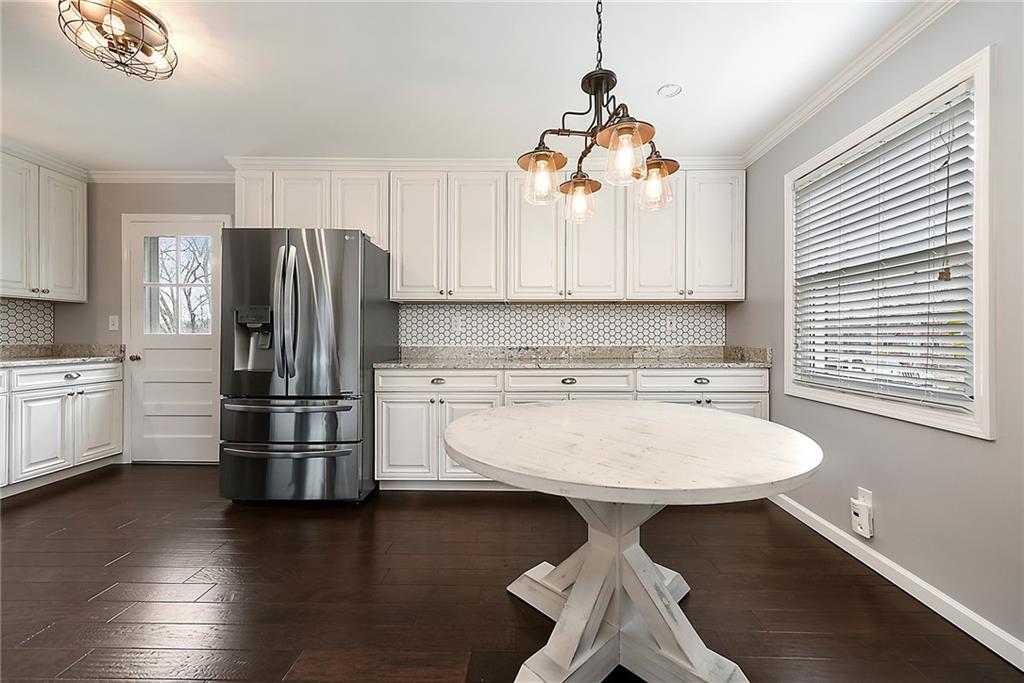 112 Highview Drive Pittsburgh, PA 15241 - Photo 5 of 24