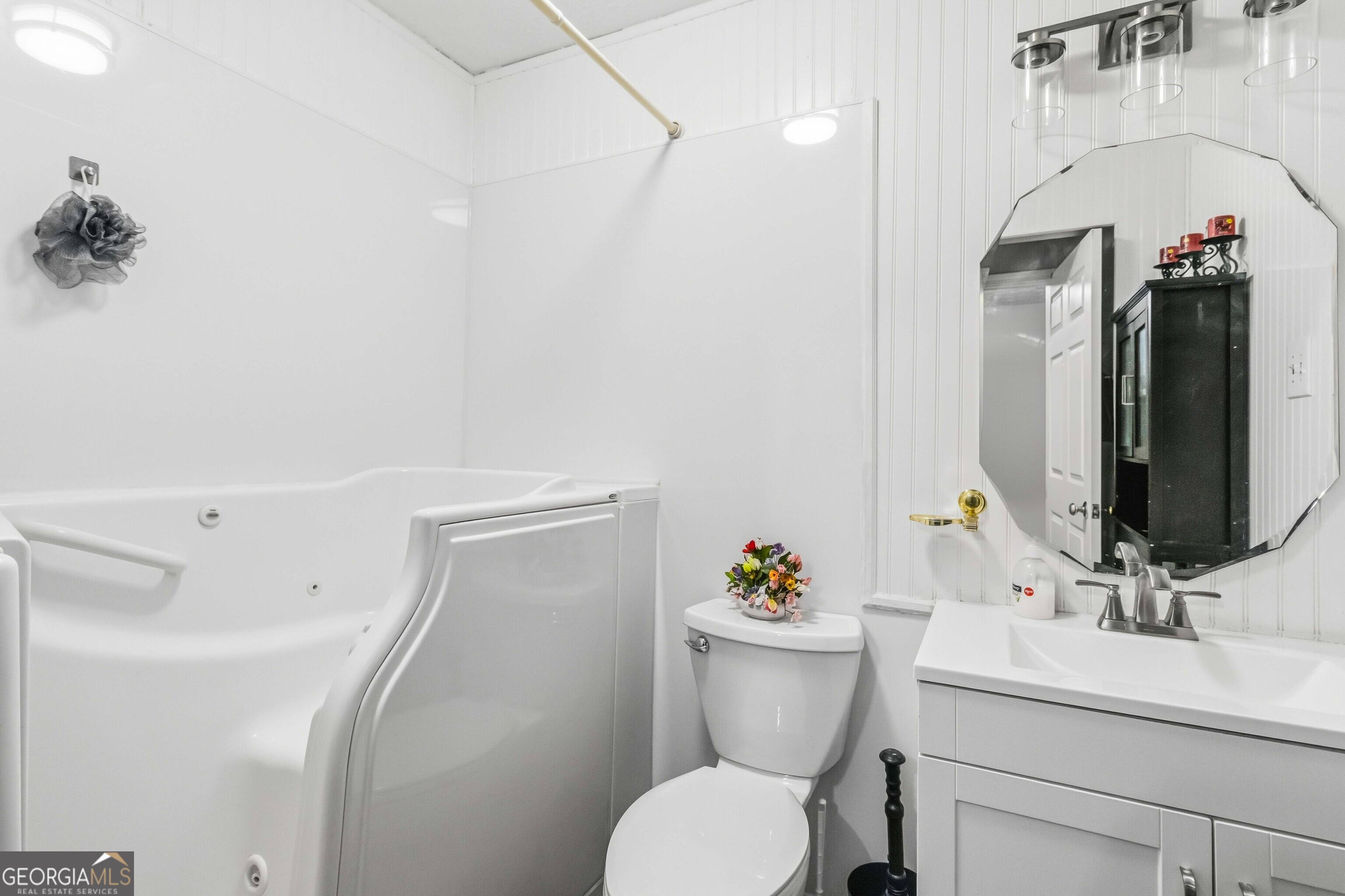 1677 Ridgeview Drive Northwest Conyers, GA 30012 - Photo 13 of 27