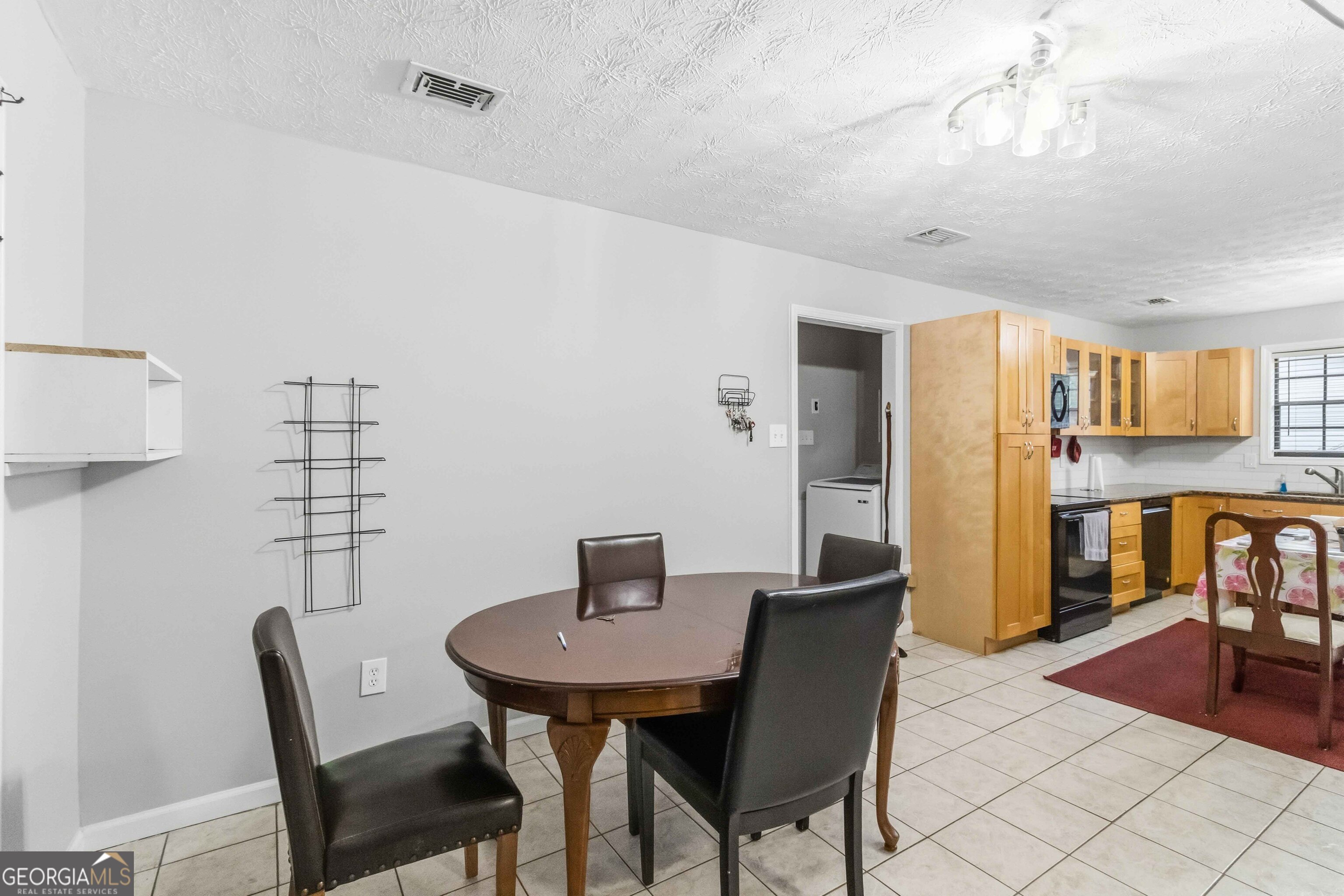 1677 Ridgeview Drive Northwest Conyers, GA 30012 - Photo 8 of 27