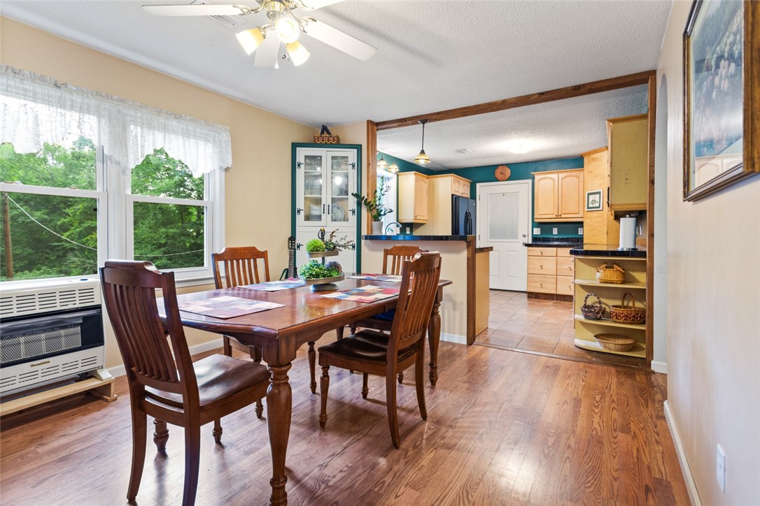 633 West Springwood Drive Seneca, SC 29672 - Photo 21 of 47 Gallery Image 21