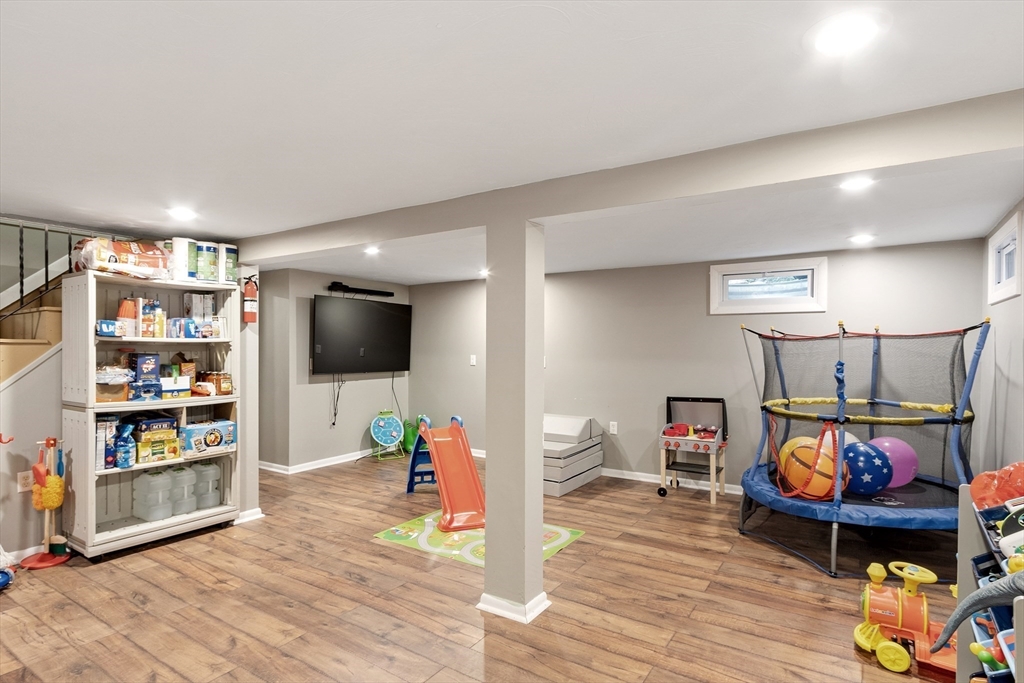 62 Wendell Road Fitchburg, MA 01420 - Photo 17 of 24 Gallery Image 17