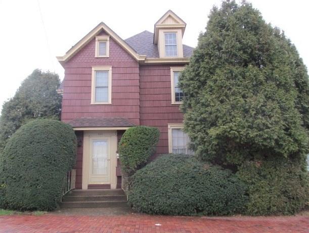 529 Spring Street Latrobe, PA 15650 - Photo 1 of 23 Gallery Image 1