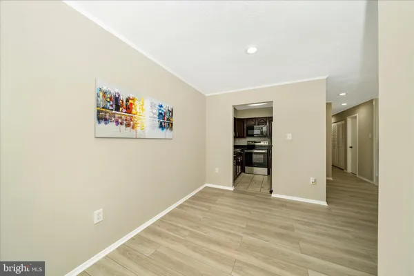 $275,000 | 7503 Weather Worn Way, Unit A, Columbia, MD 21046