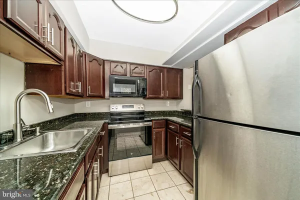 $275,000 | 7503 Weather Worn Way, Unit A, Columbia, MD 21046