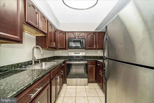 $275,000 | 7503 Weather Worn Way, Unit A, Columbia, MD 21046