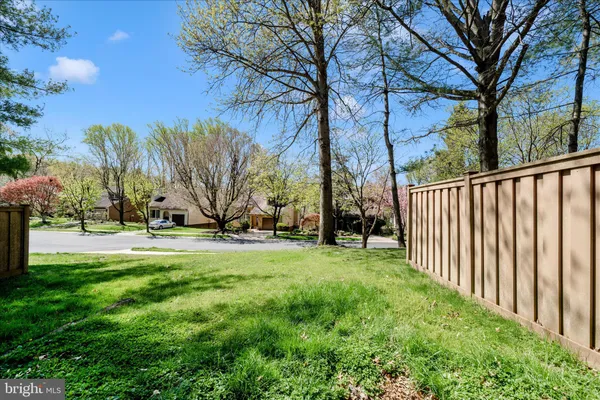 $275,000 | 7503 Weather Worn Way, Unit A, Columbia, MD 21046
