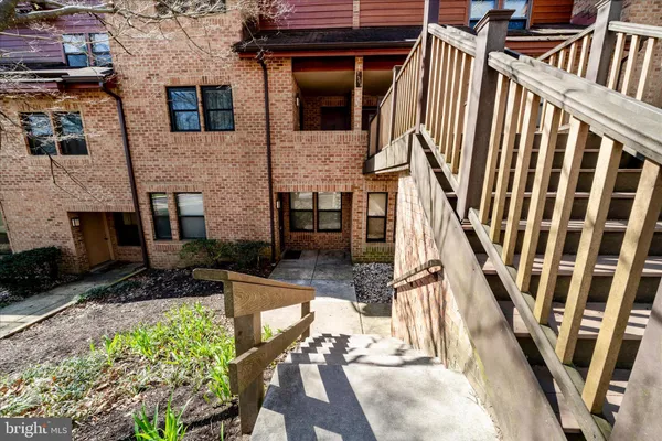 $275,000 | 7503 Weather Worn Way, Unit A, Columbia, MD 21046