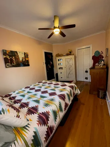 $210,000 | 1042 Washington Boulevard, Unit 3W, Oak Park, IL 60302