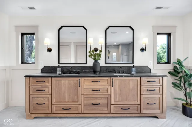 $1,640,000 | 3145 North Pennsylvania Street, Indianapolis, IN 46205