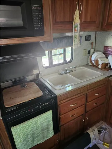 $64,950 | 10065 Northeast 1205 Private Road, Osceola, MO 64776