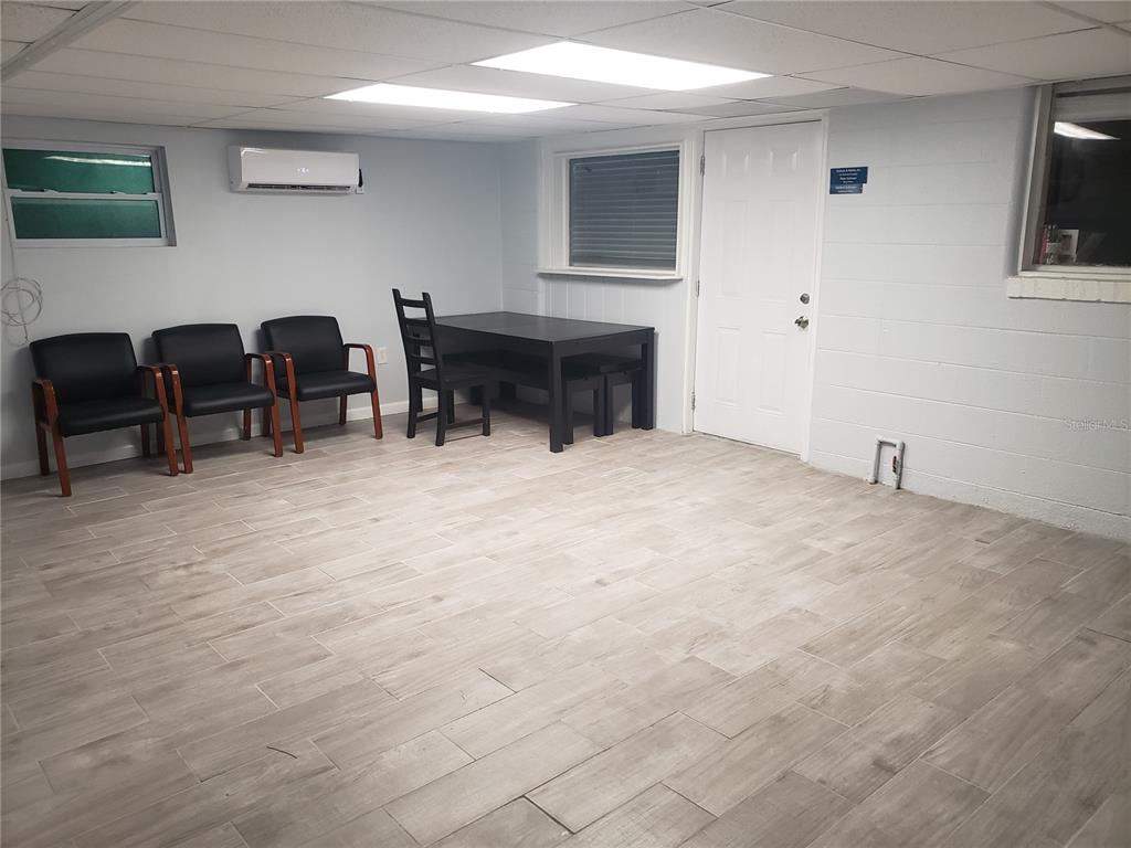 201 West Shell Point Road Ruskin, FL 33570 - Photo 5 of 7