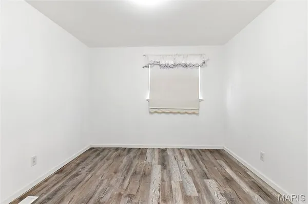 $159,000 | 880 5th Plaza, Florissant, MO 63031