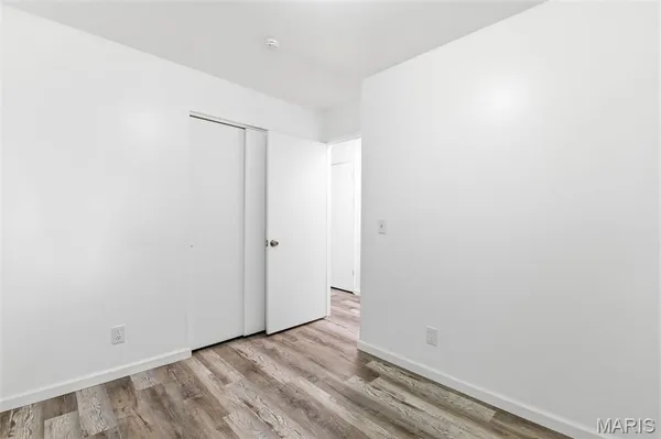 $159,000 | 880 5th Plaza, Florissant, MO 63031