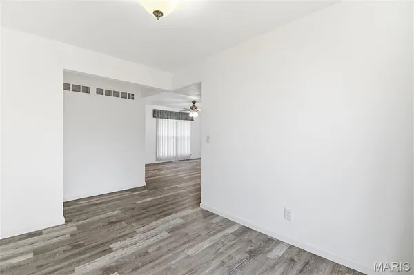 $159,000 | 880 5th Plaza, Florissant, MO 63031