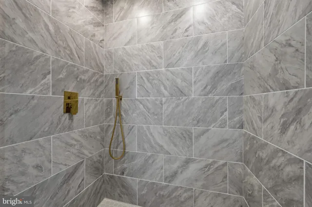 $1,050,000 | 22340 Flintridge Drive, Brookeville, MD 20833