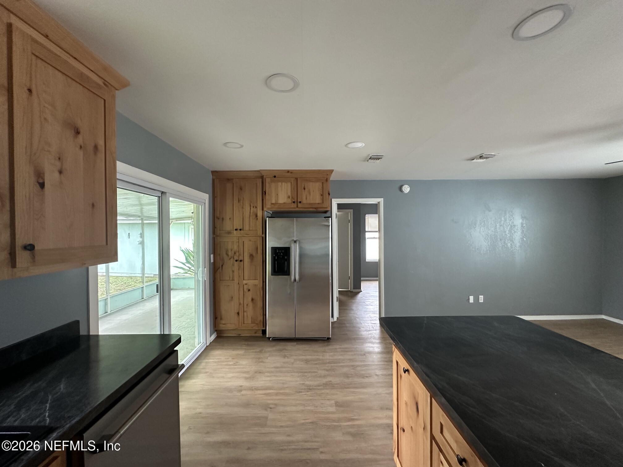 911 Rudder Road Jacksonville, FL 32233 - Photo 4 of 15 Kitchen