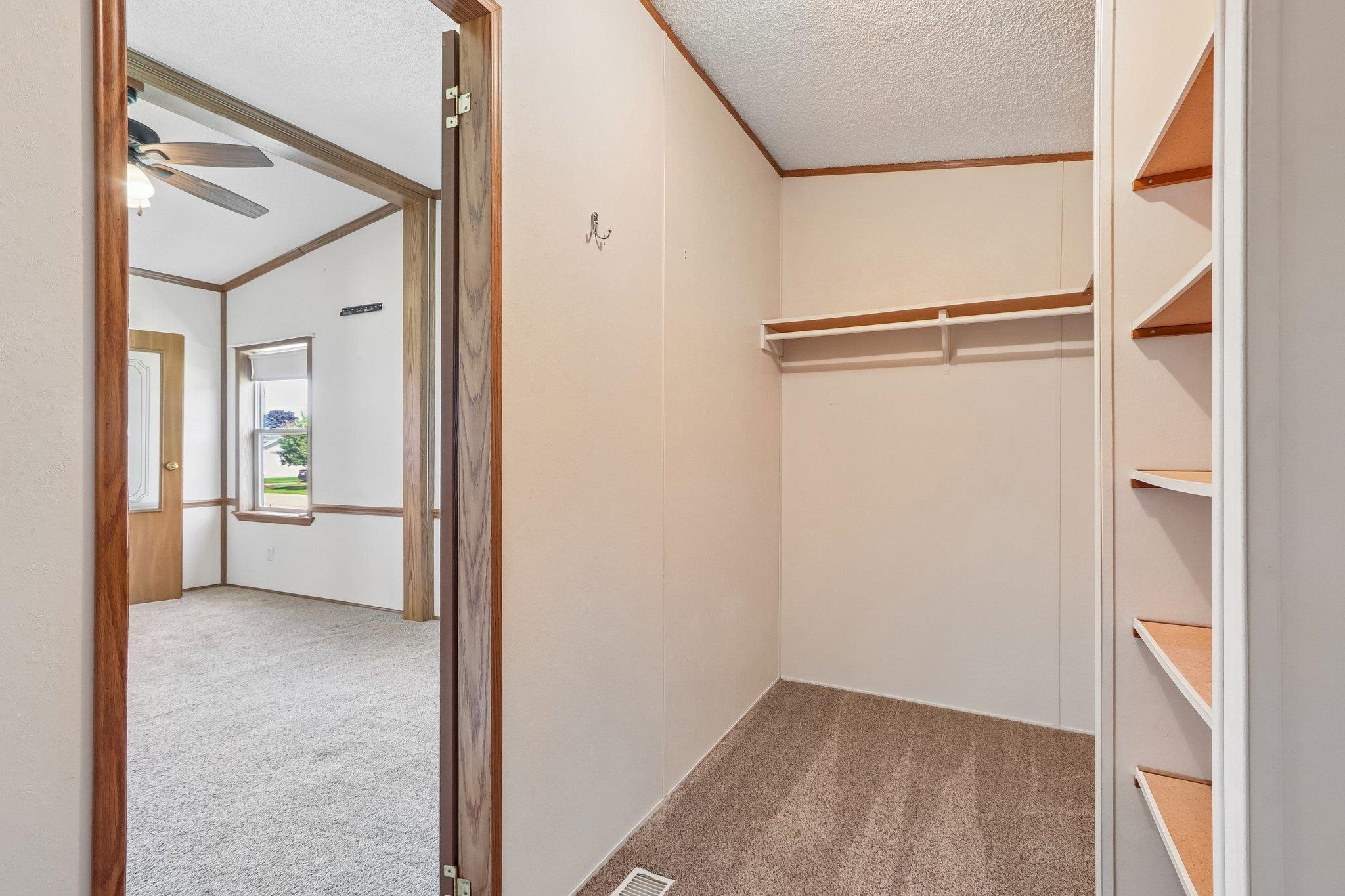 601 Park Ridge Road Waterford, WI 53185 - Photo 22 of 39 Gallery Image 22