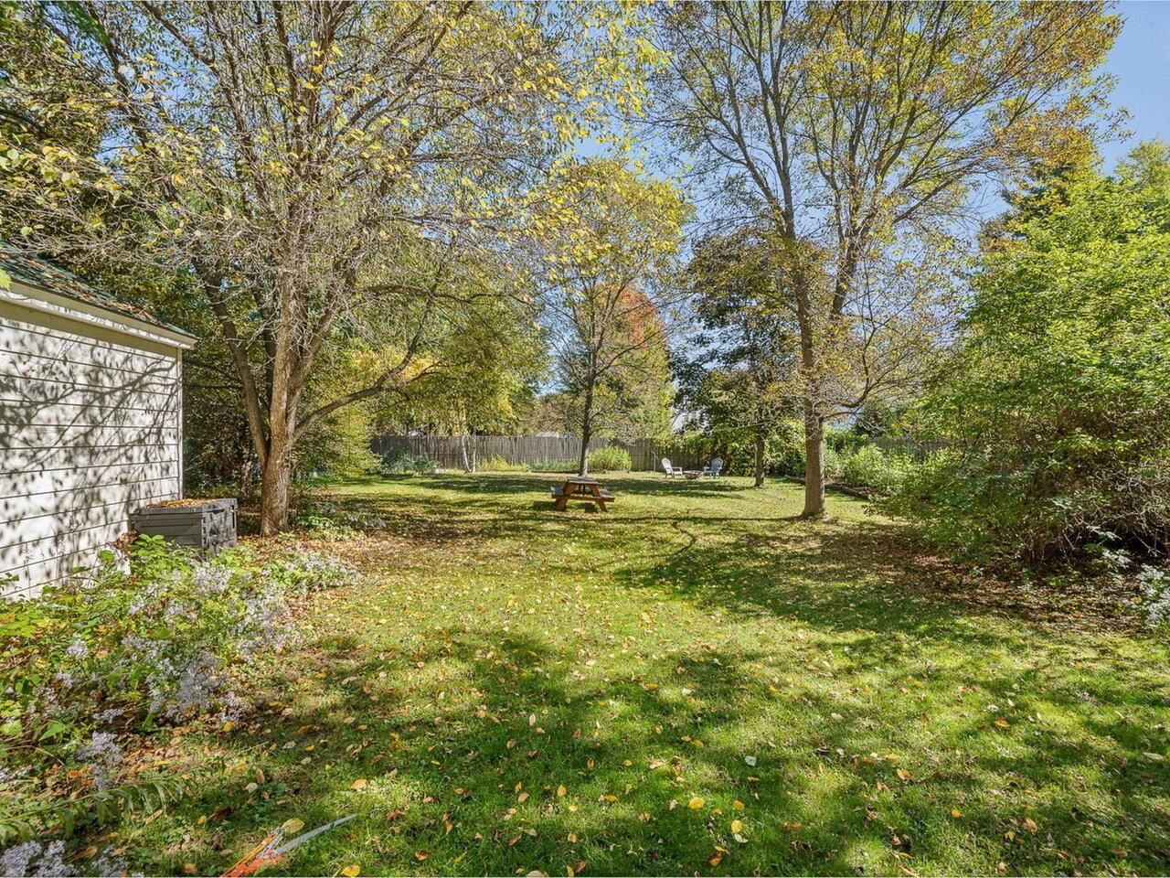 316 Patchen Road South Burlington, VT 05403 - Photo 4 of 40