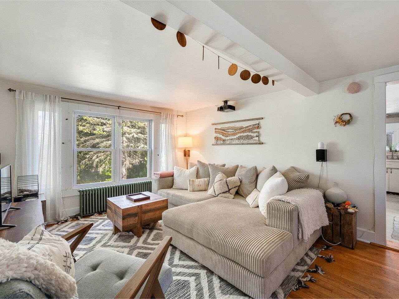 316 Patchen Road South Burlington, VT 05403 - Photo 7 of 40