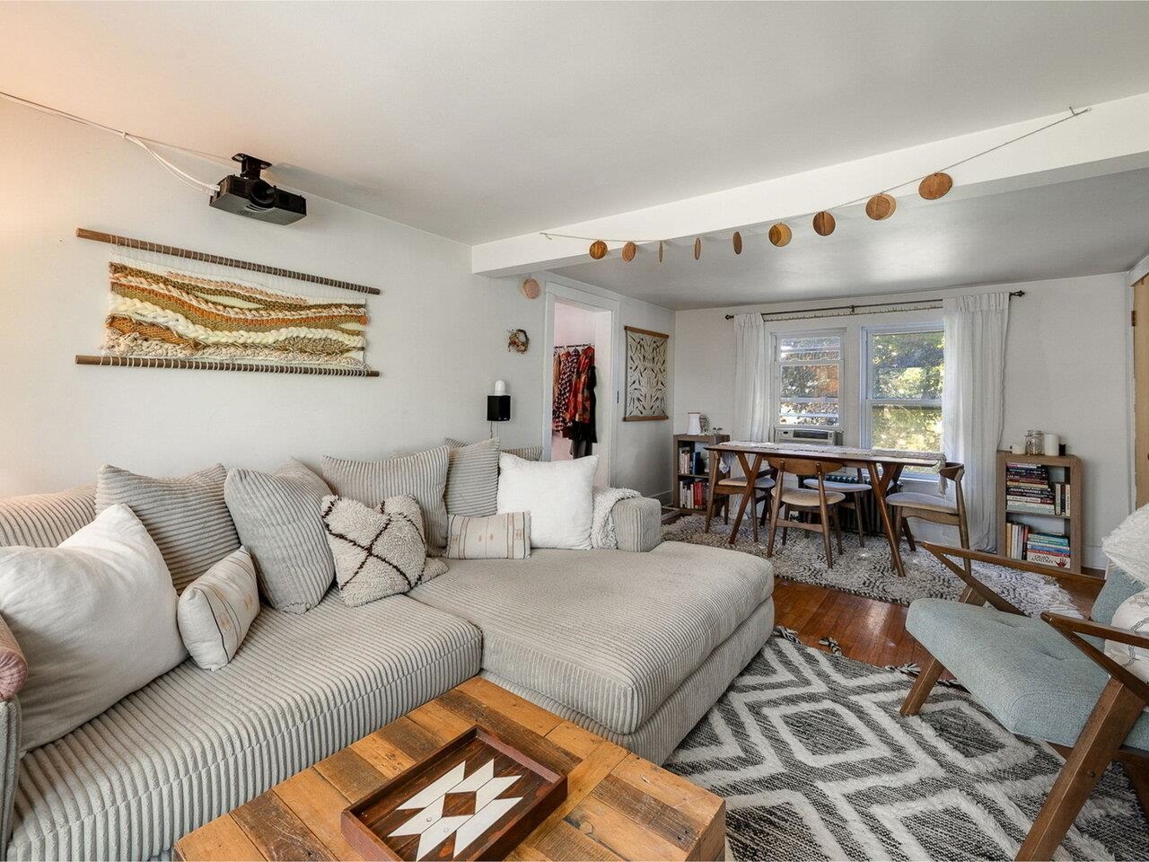 316 Patchen Road South Burlington, VT 05403 - Photo 8 of 40