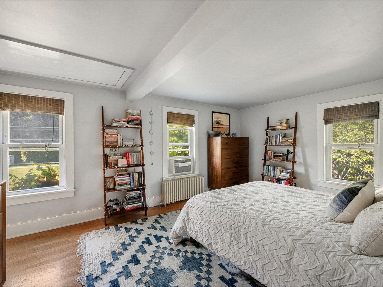 316 Patchen Road South Burlington, VT 05403 - Photo 10 of 40