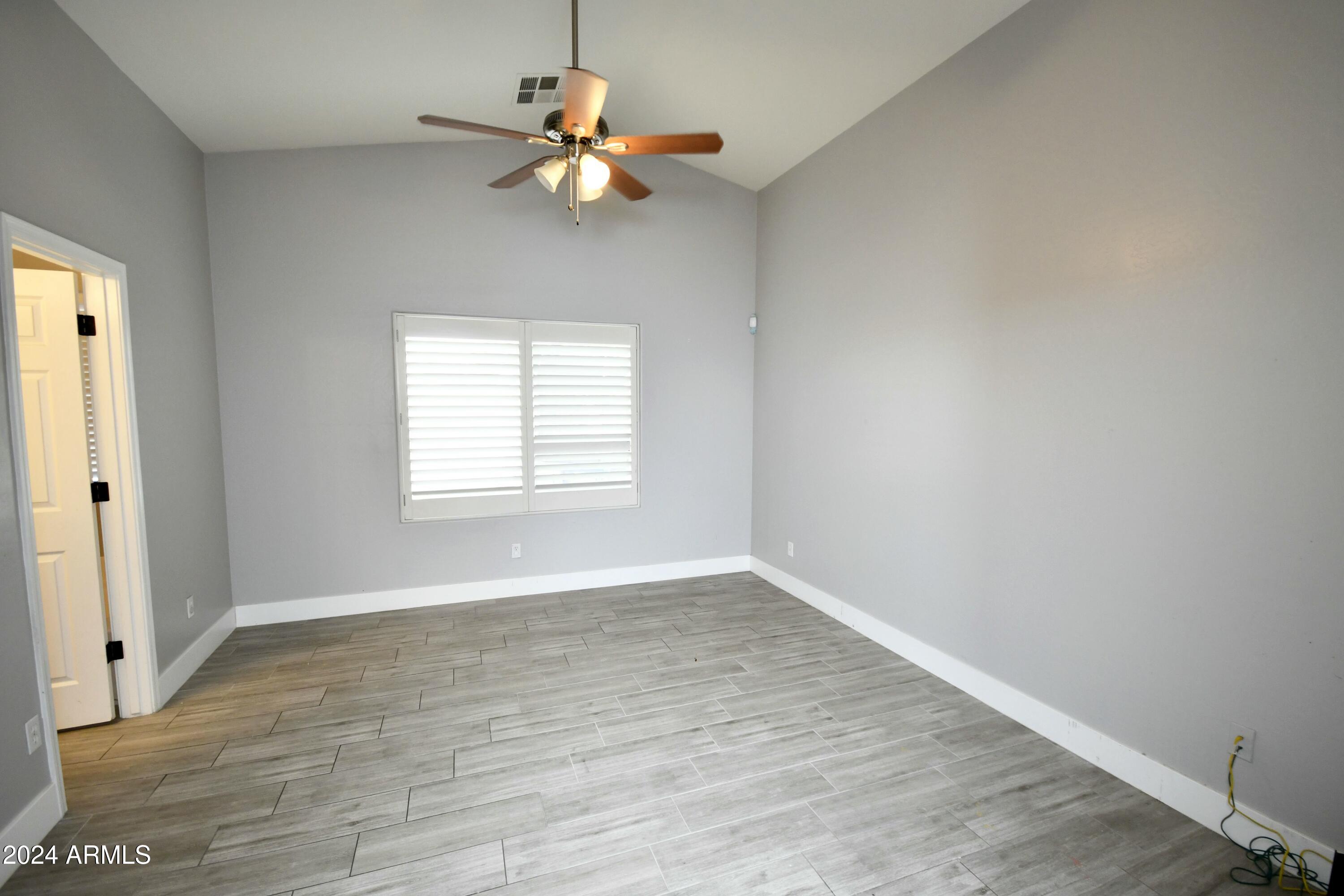 2414 West Gaby Road Phoenix, AZ 85041 - Photo 11 of 17 tempImagePVUatl