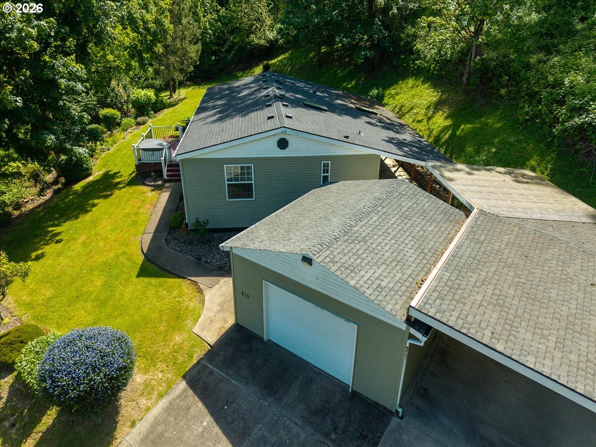 475 East 9th Street Rainier, OR 97048 - Photo 41 of 43 a view of a house with a backyard