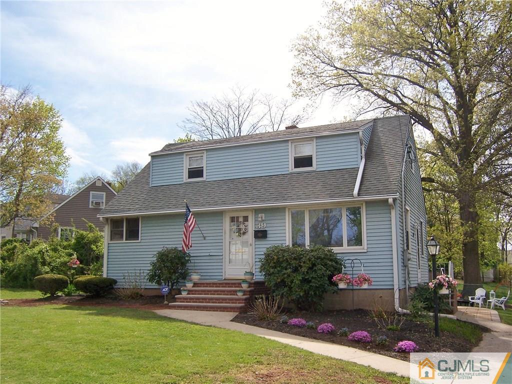 39 South Pennington Road New Brunswick, NJ 08901 - Photo 1 of 12 Gallery Image 1