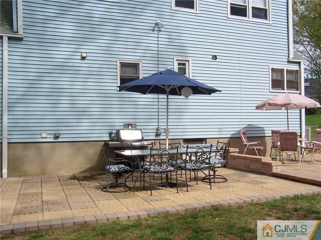39 South Pennington Road New Brunswick, NJ 08901 - Photo 11 of 12 Gallery Image 11