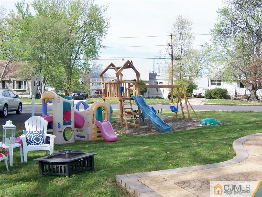 39 South Pennington Road New Brunswick, NJ 08901 - Photo 12 of 12 Gallery Image 12