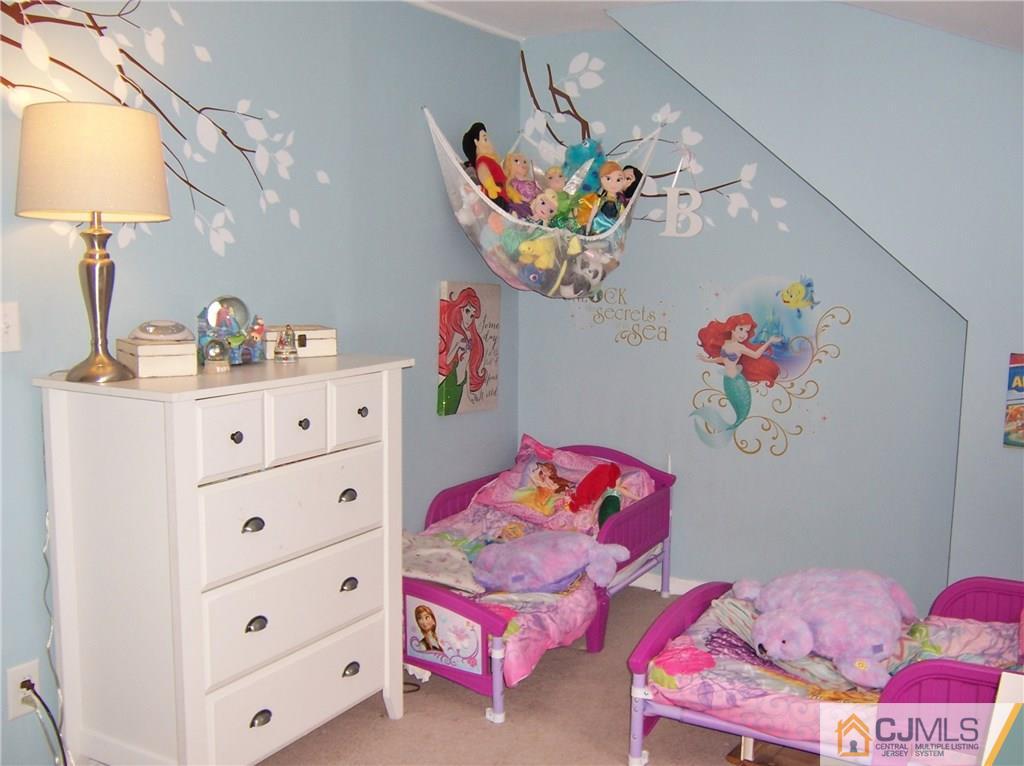 39 South Pennington Road New Brunswick, NJ 08901 - Photo 7 of 12 Gallery Image 7