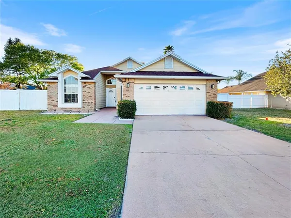 $439,990 | 2605 Hawthorne Lane, Kissimmee, FL 34743