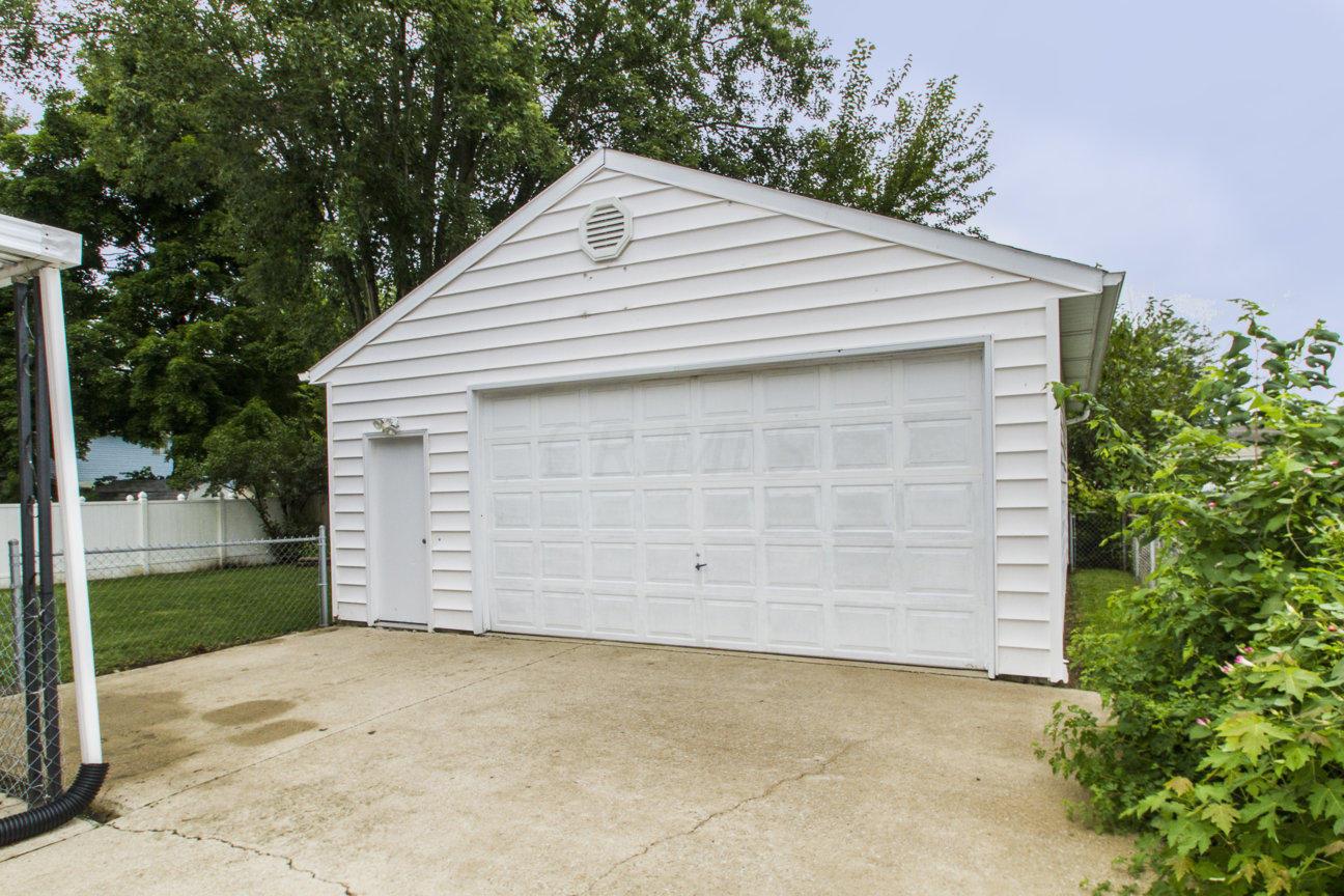 1617 Fall Brook Road Columbus, OH 43223 - Photo 26 of 26 Gallery Image 26
