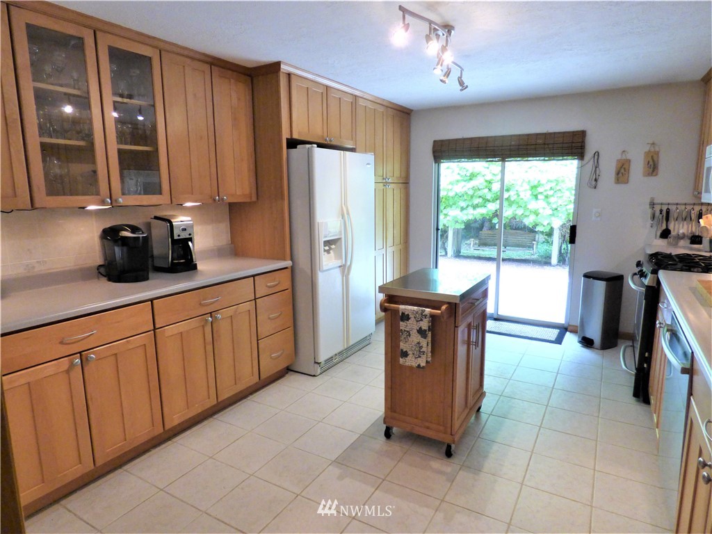 4025 Libby Road Northeast Olympia, WA 98506 - Photo 12 of 24 Gallery Image 12
