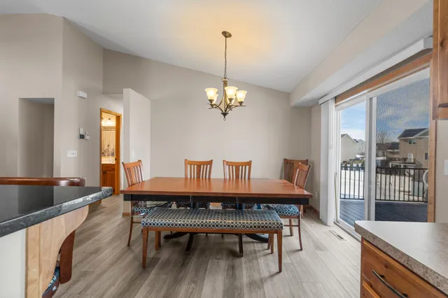 $525,000 | 19239 Carmel Trail, Farmington, MN 55024