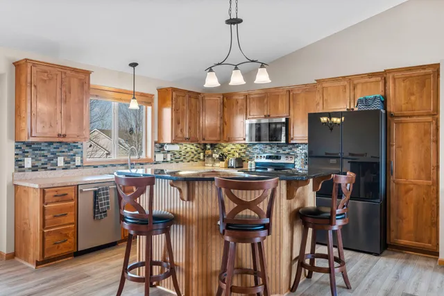 $525,000 | 19239 Carmel Trail, Farmington, MN 55024