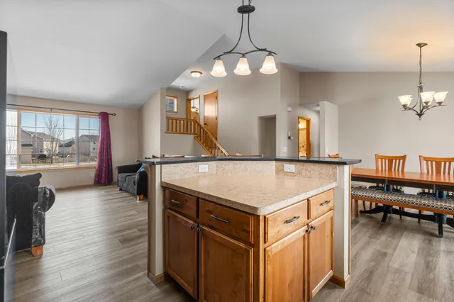 $525,000 | 19239 Carmel Trail, Farmington, MN 55024