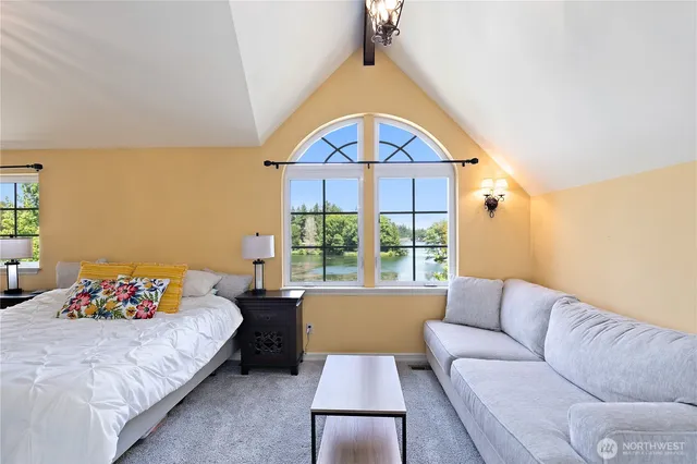 $1,600,000 | 10841 Evergreen Terrace Southwest, Lakewood, WA 98498