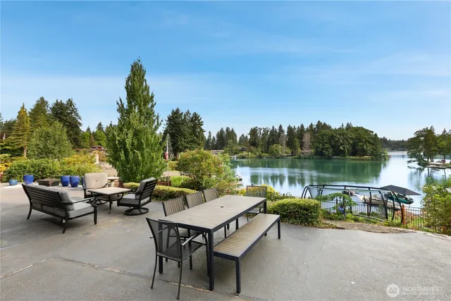 $1,600,000 | 10841 Evergreen Terrace Southwest, Lakewood, WA 98498
