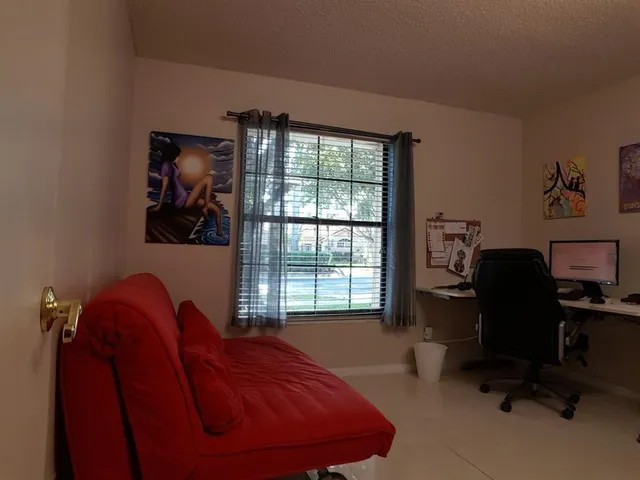 $5,000 | 1818 Park Avenue, Weston, FL 33326