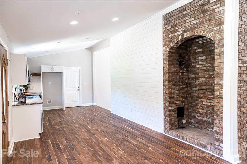 12575 Bringle Ferry Road Richfield, NC 28137 - Photo 3 of 34 Gallery Image 3