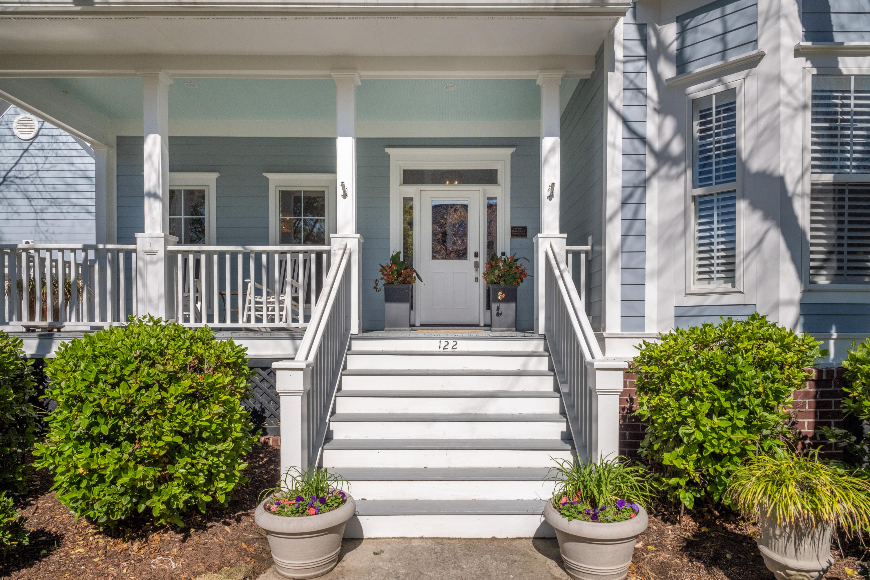 122 Lucia Street Charleston, SC 29492 - Photo 3 of 48 122 Lucia St_Eterna_Media-4