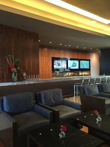 $5,995 | 1 Franklin Street, Unit 3405, Boston, MA 02110