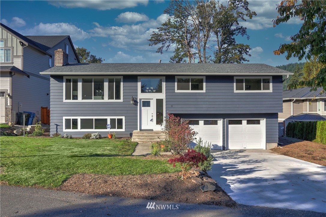 5208 Northeast 24th Street Renton, WA 98059 - Photo 1 of 31