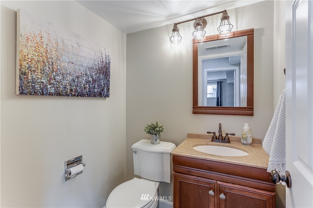 5208 Northeast 24th Street Renton, WA 98059 - Photo 25 of 31