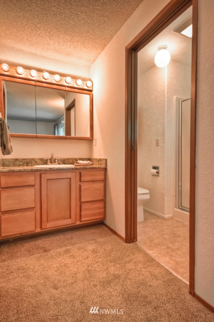 7831 185th Place Southwest Edmonds, WA 98026 - Photo 11 of 15 Gallery Image 11
