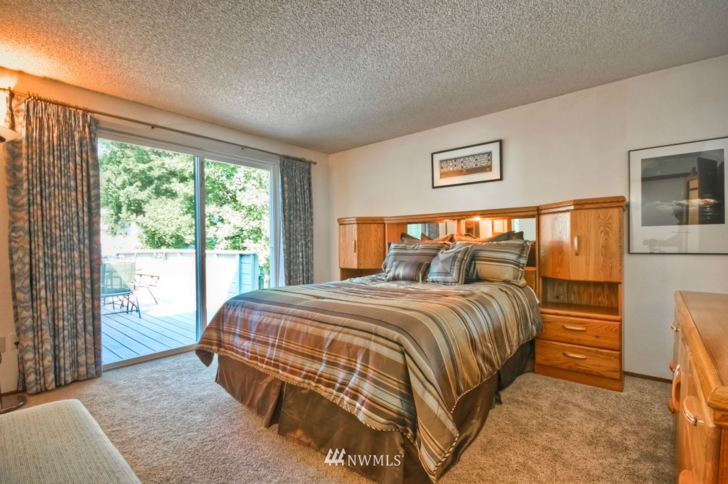 7831 185th Place Southwest Edmonds, WA 98026 - Photo 10 of 15 Gallery Image 10