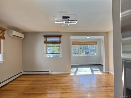 $3,100 | 31 Grove Street, Unit A, Sayville, NY 11782