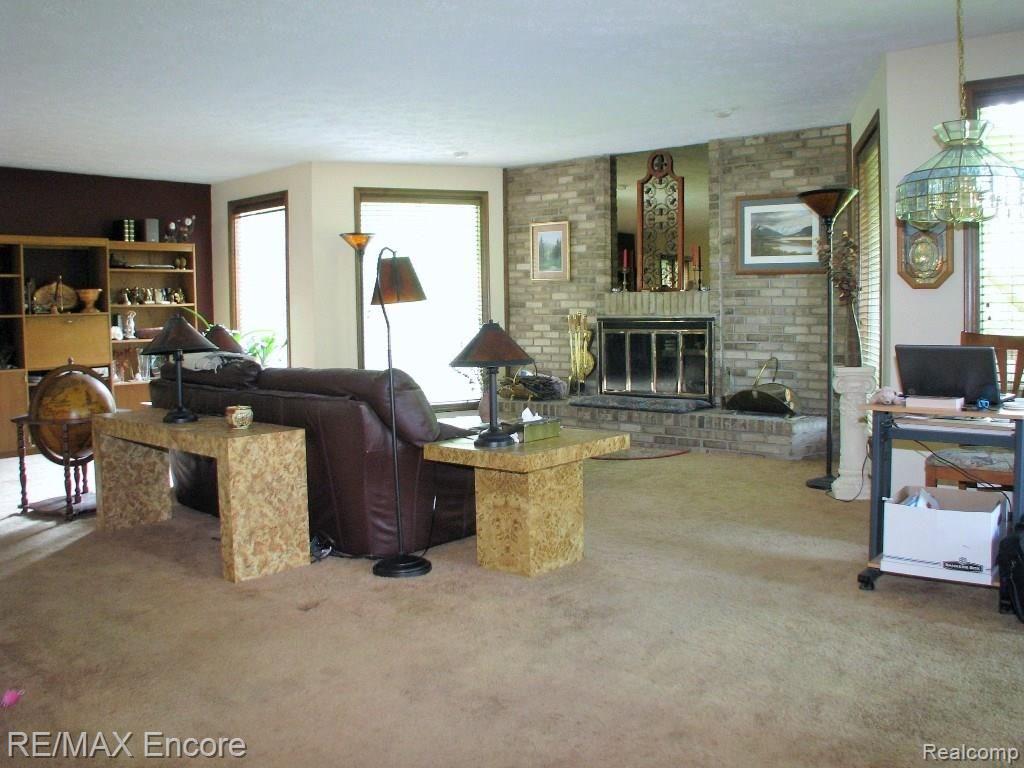 1844 Bromley Lane Rochester Hills, MI 48306 - Photo 22 of 24